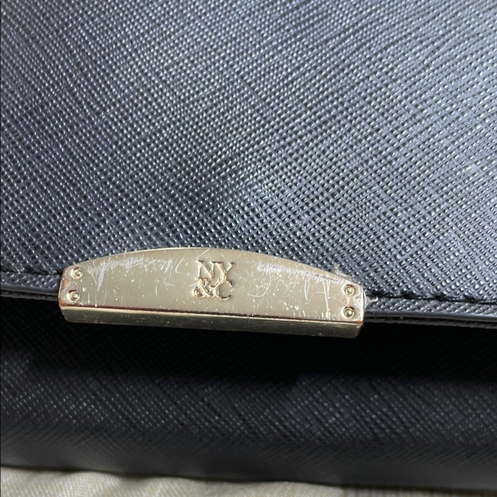 Elegant New York and Co.Black Women's Wallet with Key Chain - Picture 4 of 7